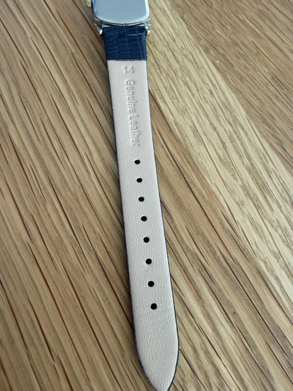 Vintage Sergio Valente Watch, Time & Date. New Battery & Blue Leather Band